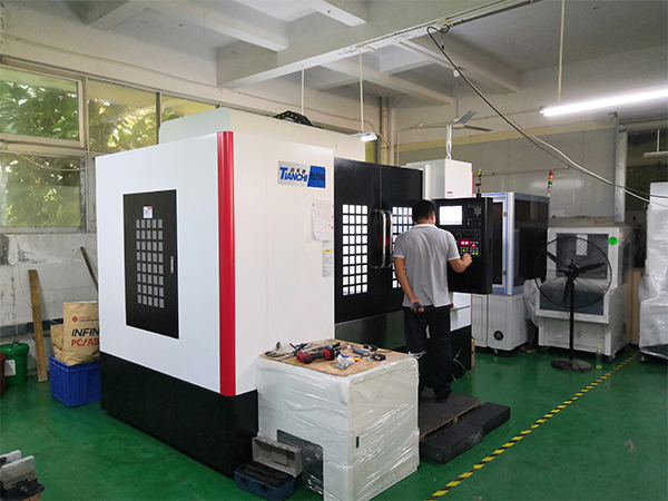 CNC數控機床加工中心