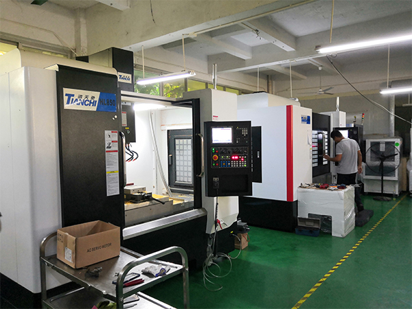 cnc加工中心機床報價